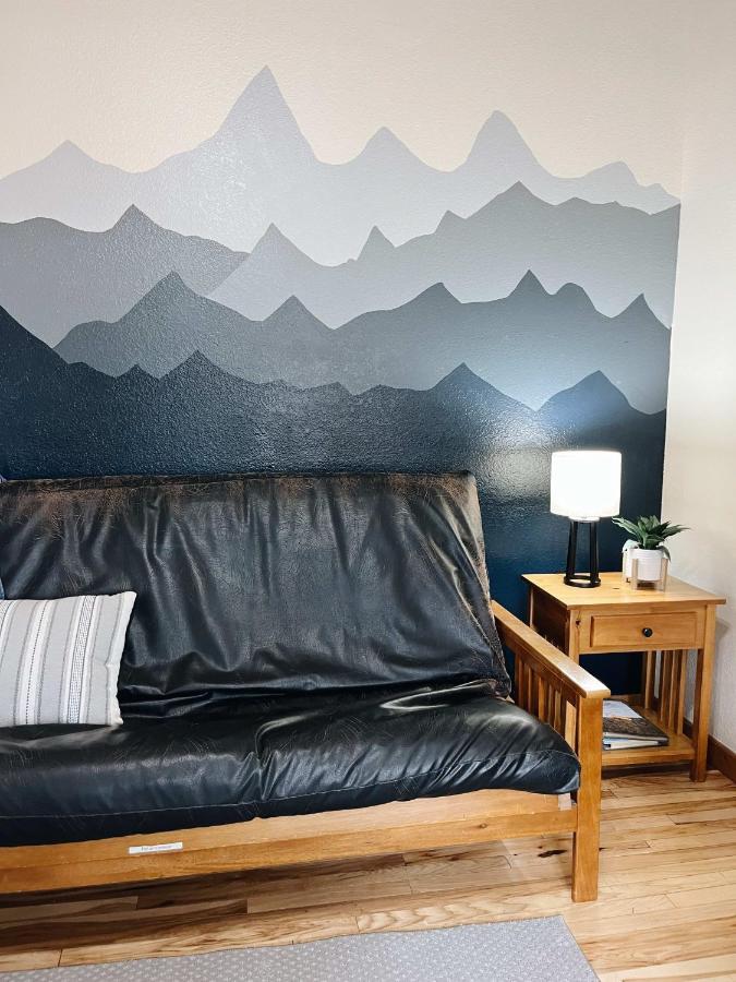 Cozy Cabin Suite Bed And Breakfast Woodland Park Exteriör bild